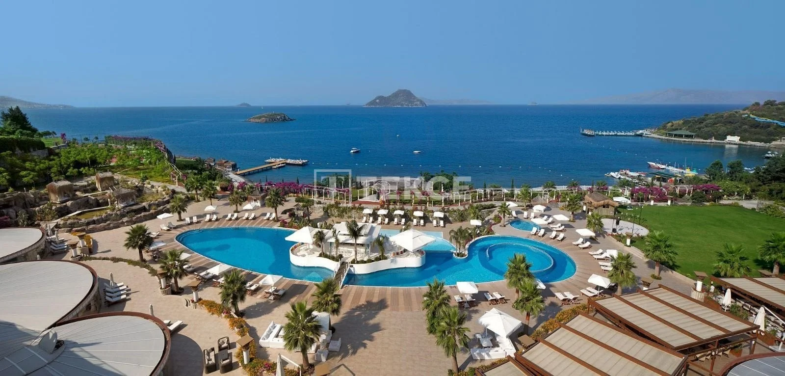 3-Bedroom Apartment with Sea View in Bodrum