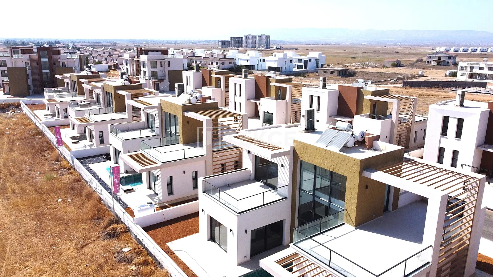 2-Bedroom Penthouse and Apartment with Sea View in Iskele, Cyprus, photo 5