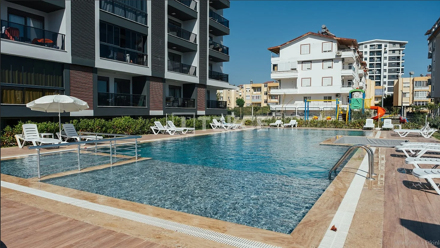 1-Bedroom Apartment with Balcony and Terrace in Gazipasa, photo 3