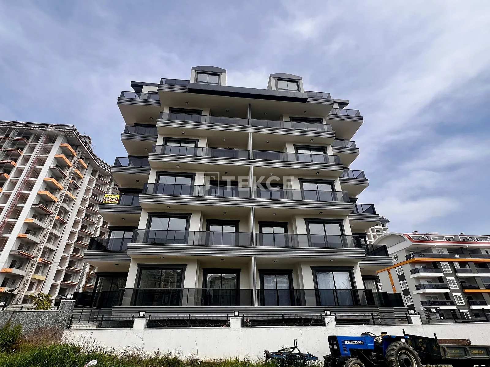 3-Bedroom (4-Room) Penthouse and Apartment with Shared Pool in Mahmutlar, Alanya, photo 2