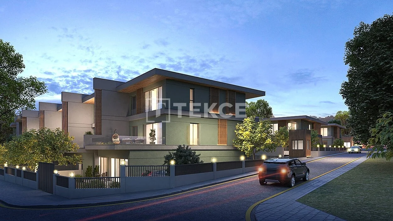 4-Bedroom Townhouse with Private Garden in Nilüfer, Bursa, photo 5
