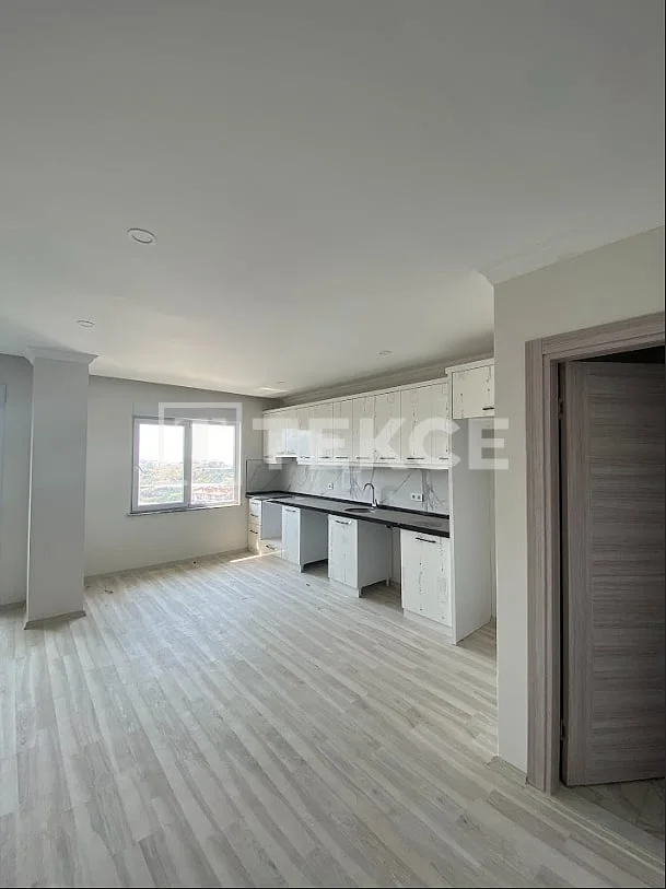 1-Bedroom Apartment with Sea View in Alanya, photo 4