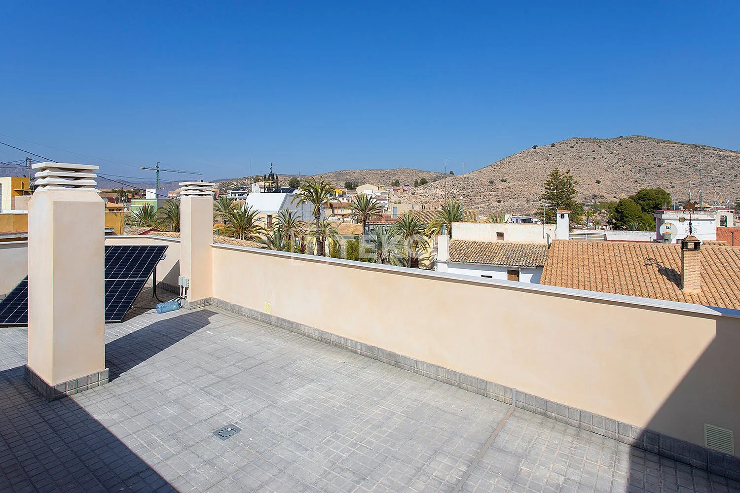 3-Bedroom Penthouse with Terrace in Onda de las Nieves, photo 3
