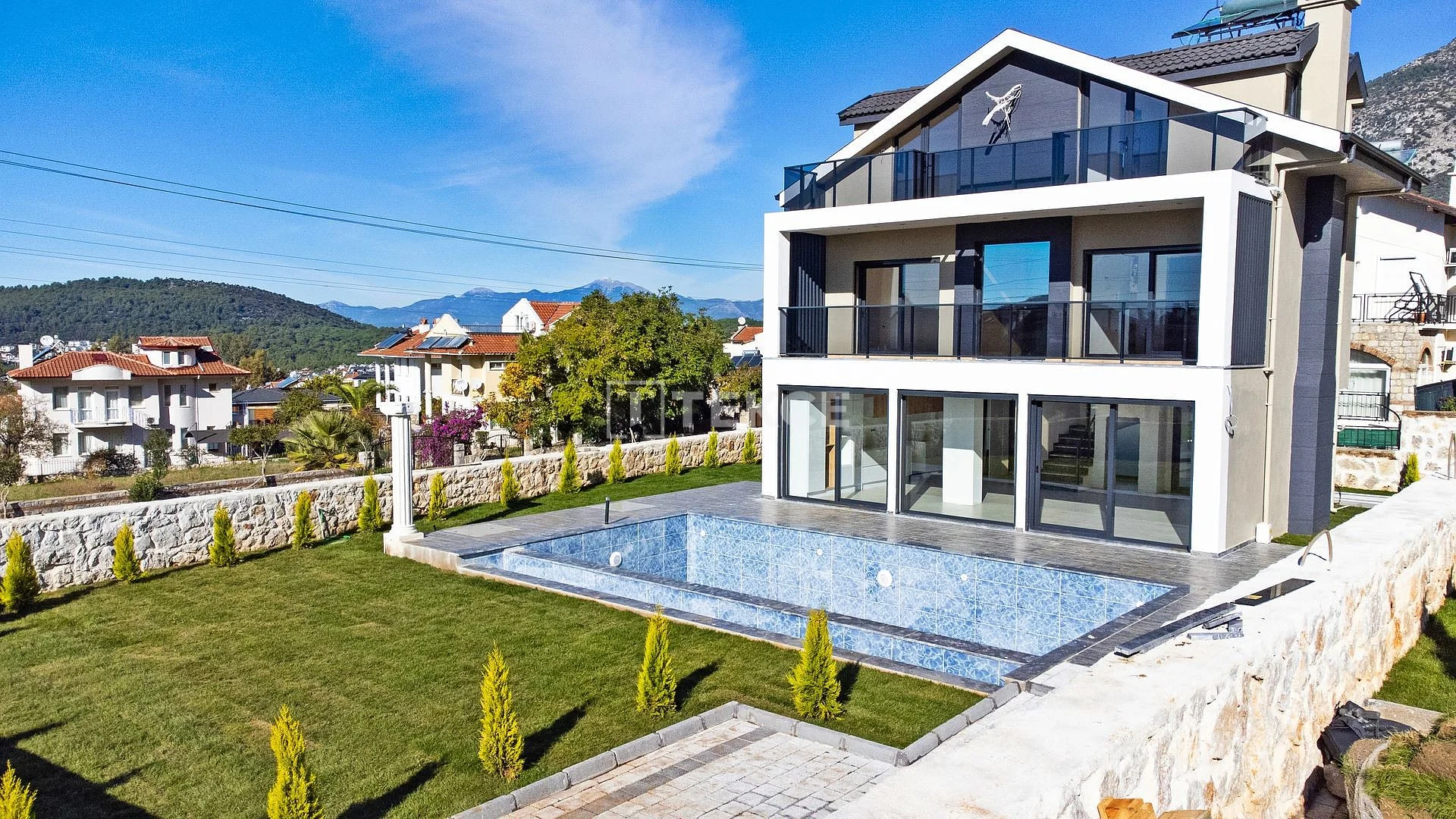 4-Bedroom Villa with Private Pool in Fethiye, photo 3