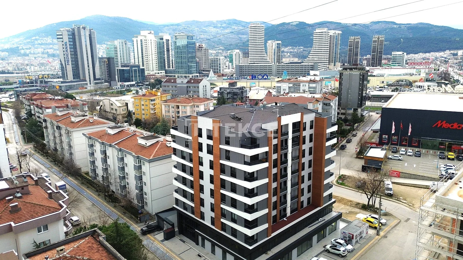 2-Bedroom Apartment with City View in Nilüfer, Bursa, photo 3