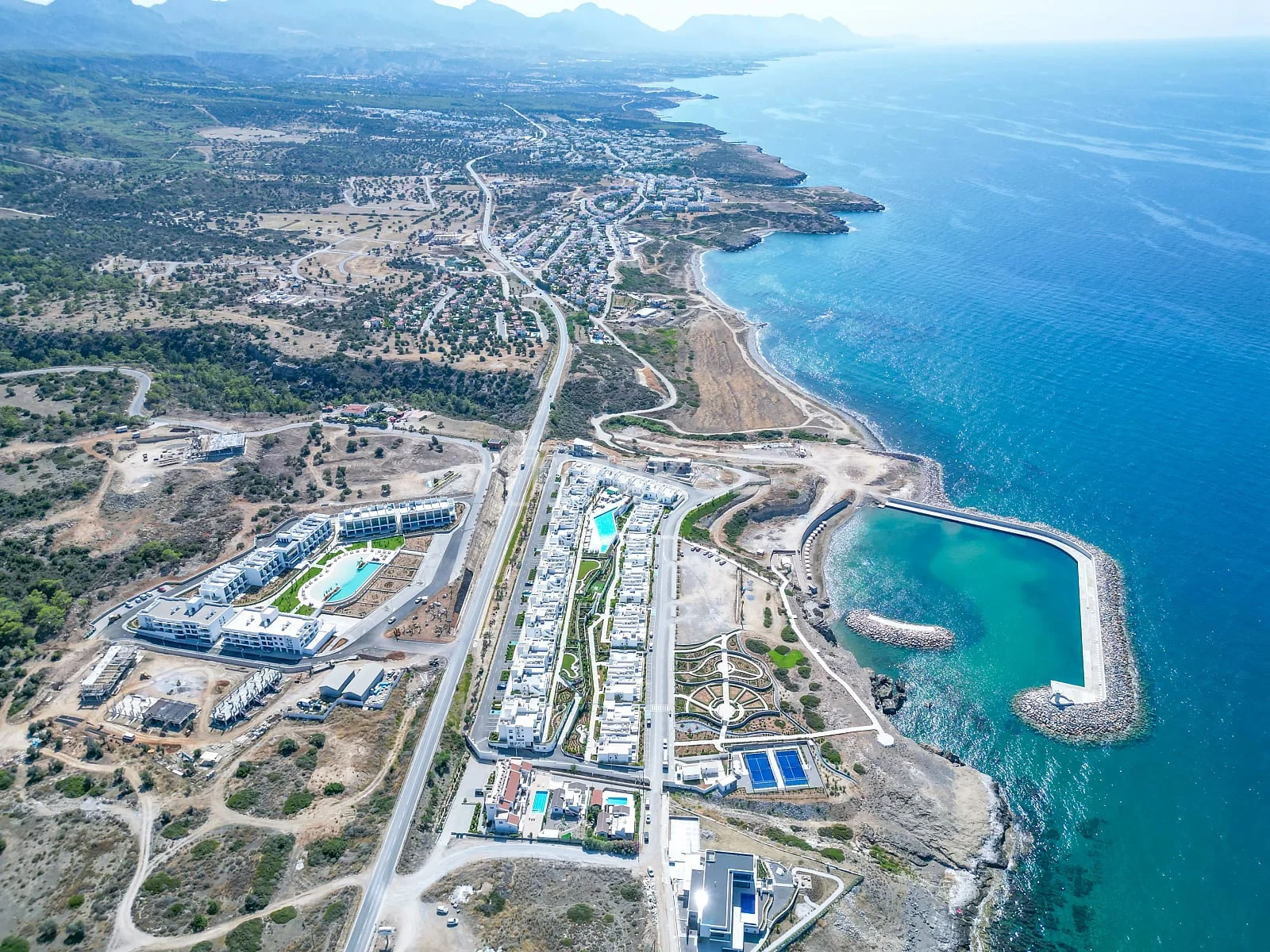 2-Bedroom Apartment with Sea View in Kyrenia, photo 5