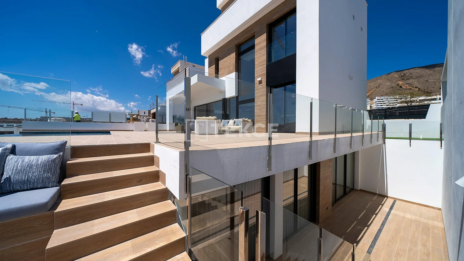 4-Bedroom Villa with Private Pool in Finestrat, photo 4