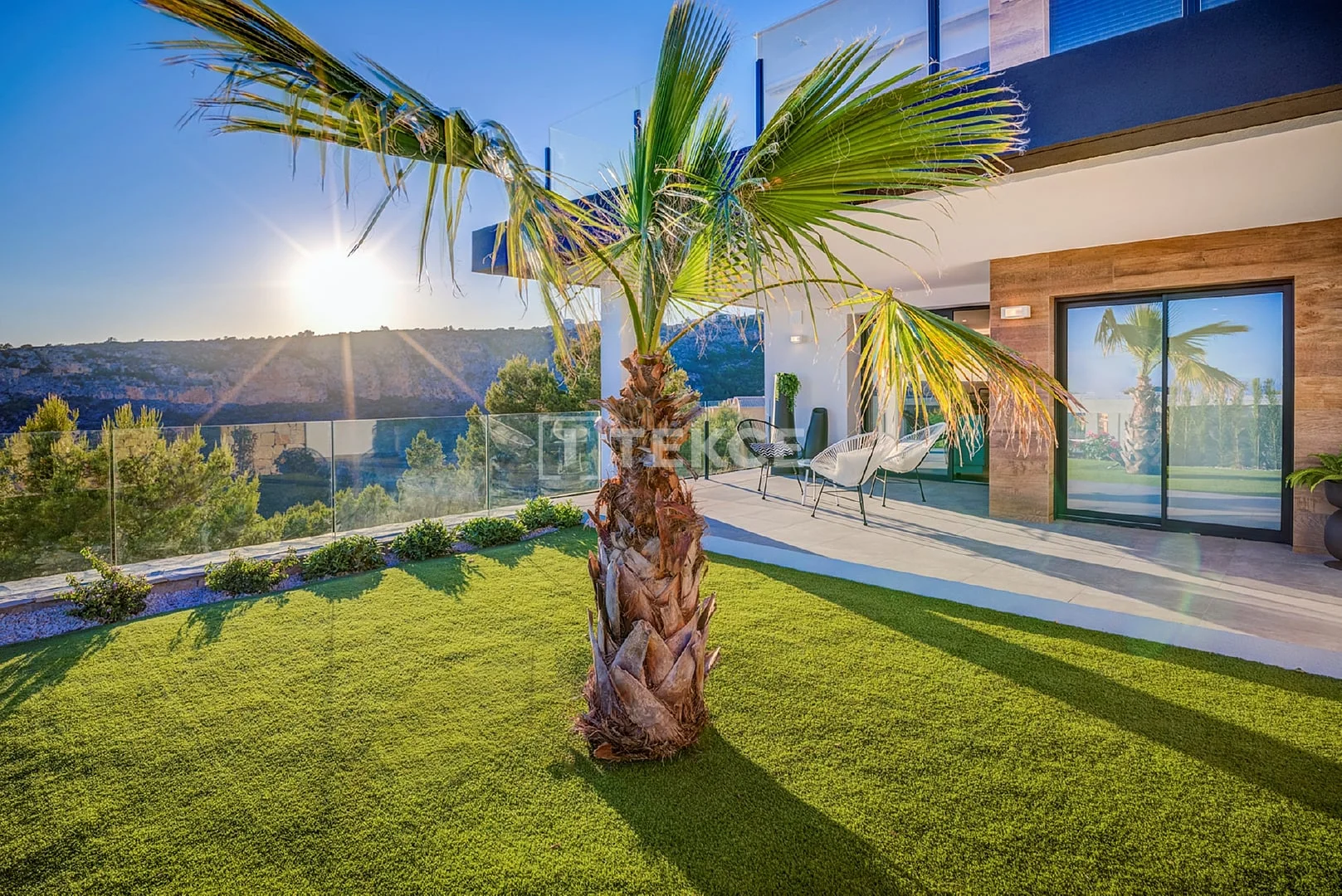 3-Bedroom Apartment with Sea View in Benitachell, photo 2