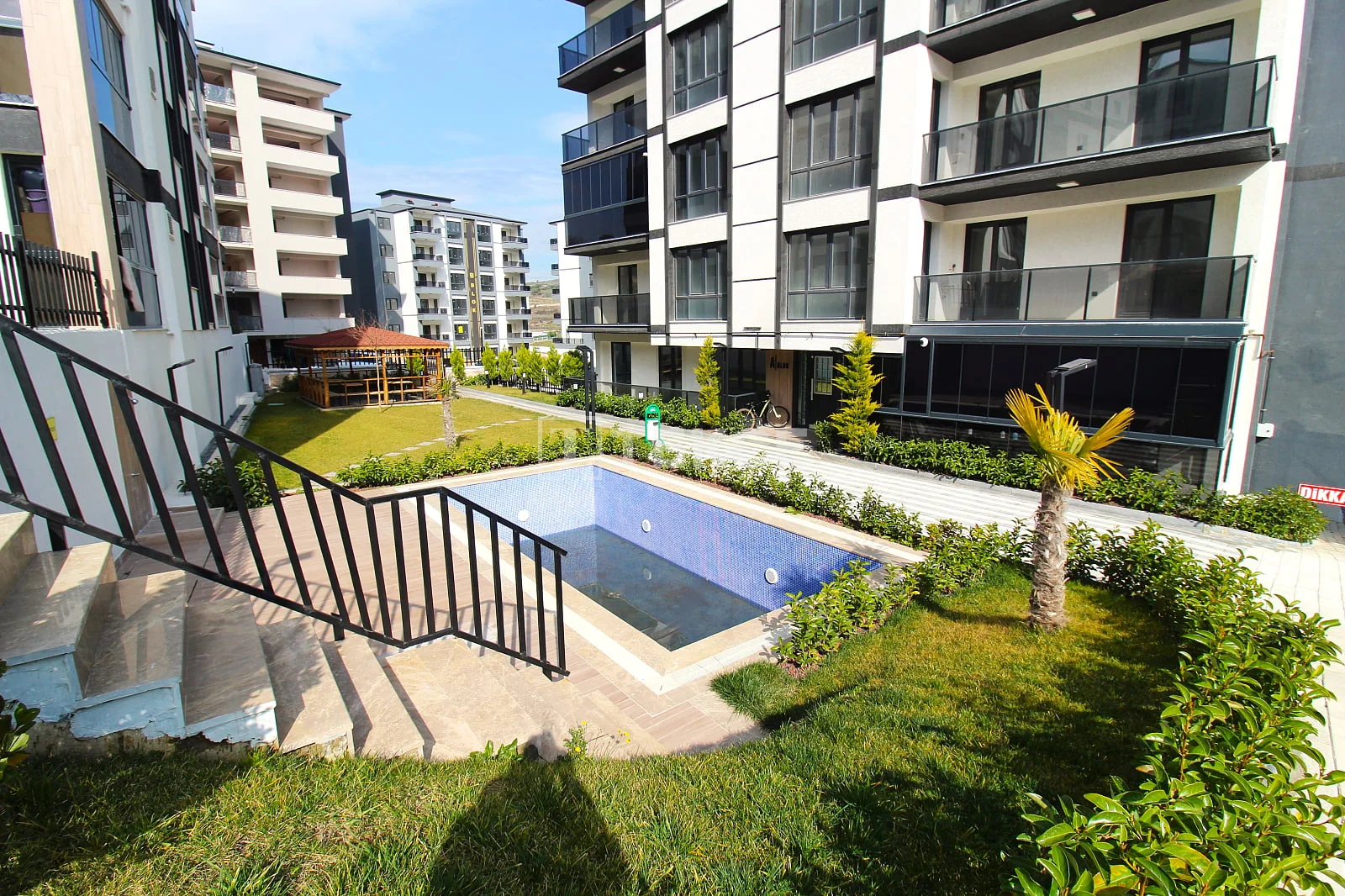 3-Bedroom Apartment in New Complex in Bursa, photo 3