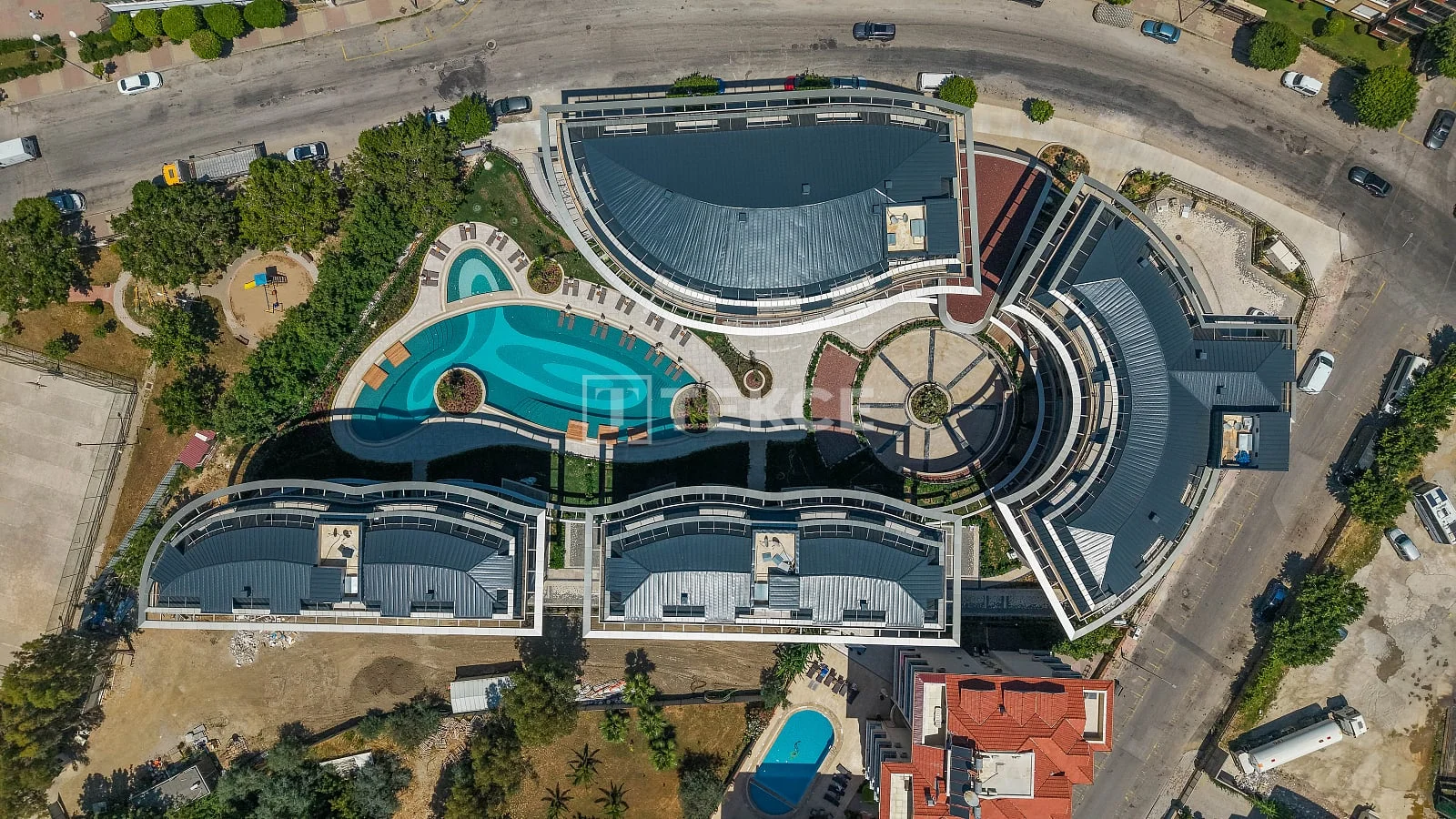 2-Bedroom Penthouse and Apartments with Sea and City Views in Oba, Alanya, photo 5