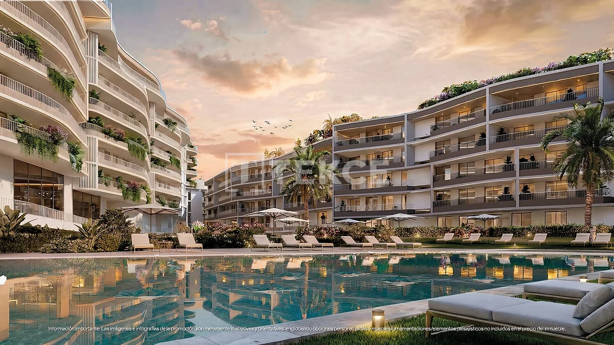 4-Bedroom Apartment with Sea View in Torremolinos, photo 2