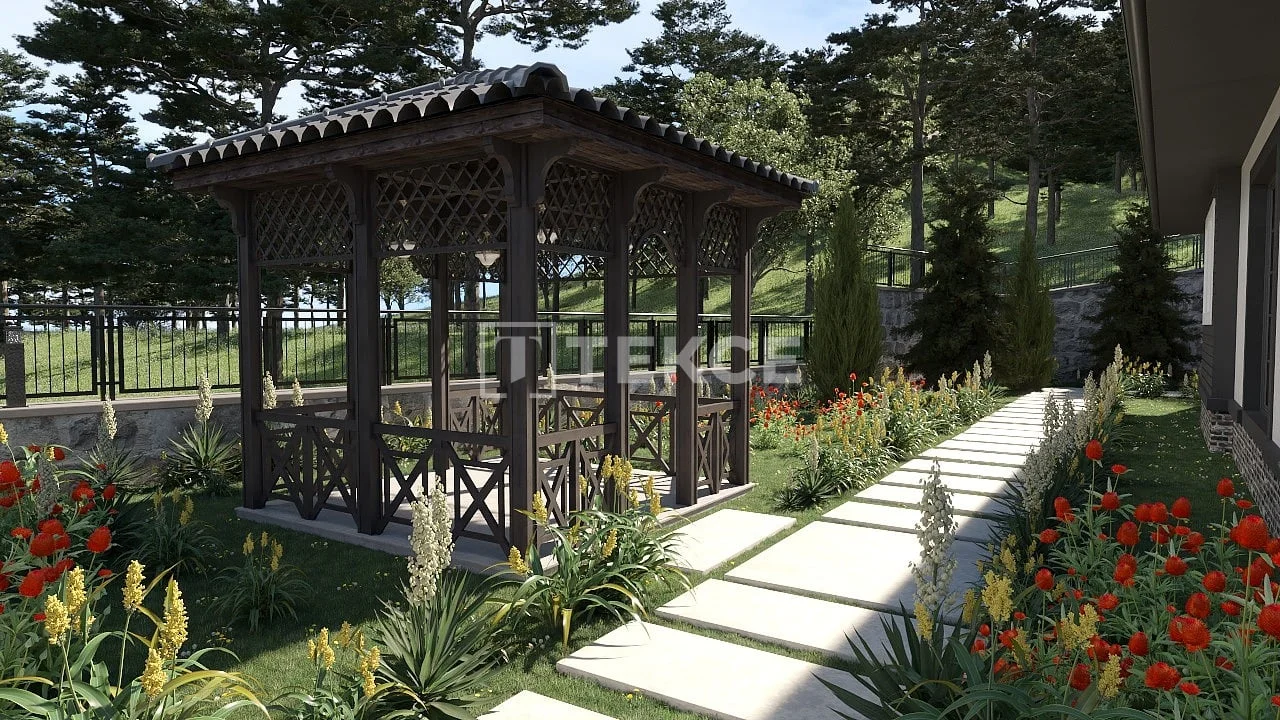 4-Bedroom Villa with Forest Views in Trabzon, photo 5