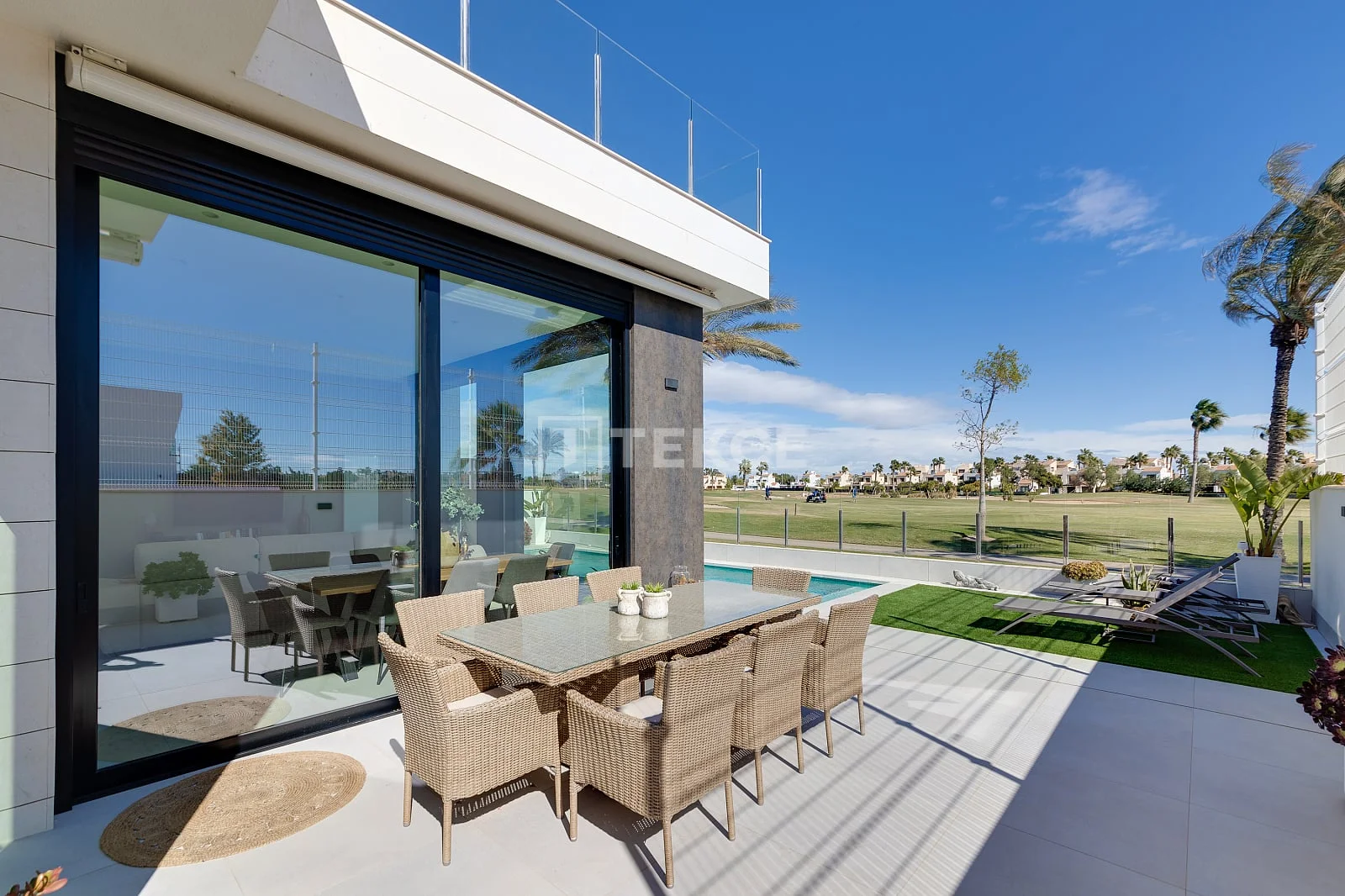 3-Bedroom Villa with Private Pool in Pilar de la Horadada, photo 4