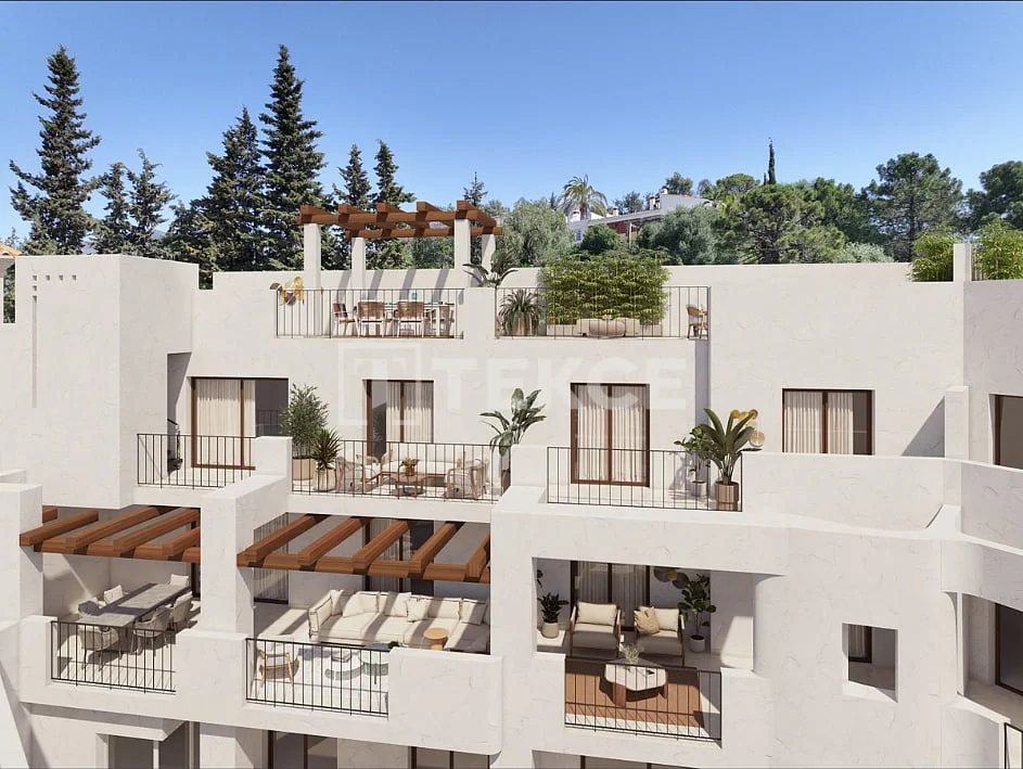 2-Bedroom Apartment with Mountain Views in Benavista