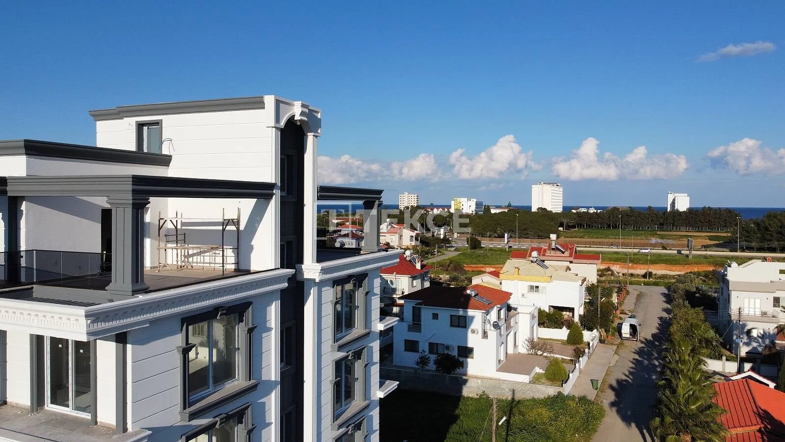 1-Bedroom Penthouse with Sea View in Gazimagusa, photo 3