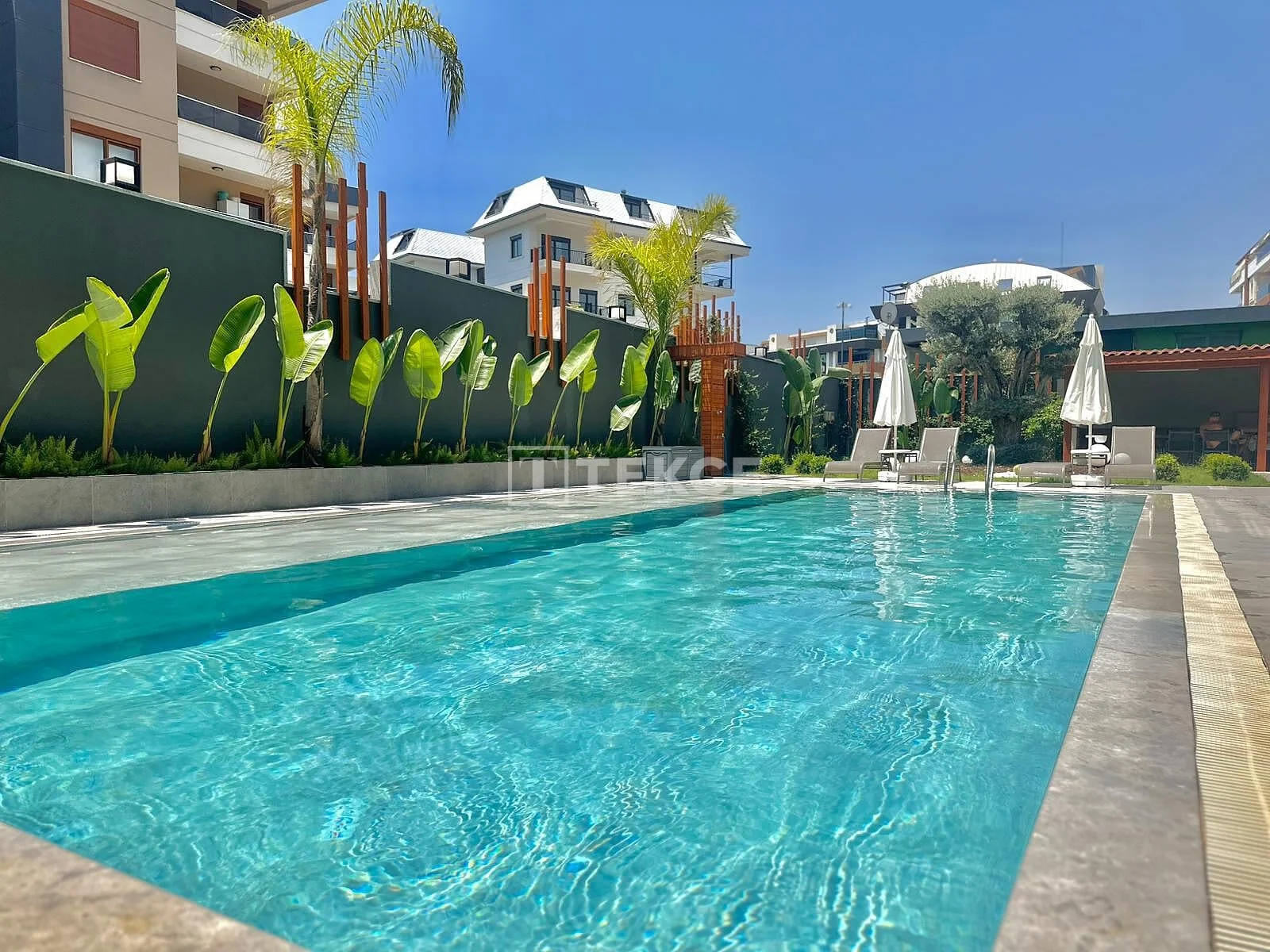 1-Bedroom Apartment with Balcony in Oba, Alanya, photo 2