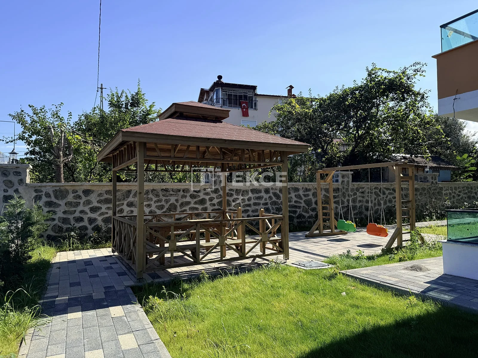 Квартира 4 комнаты (3 спальни) с видом на море в Трабзоне, 2024 года, фото 4