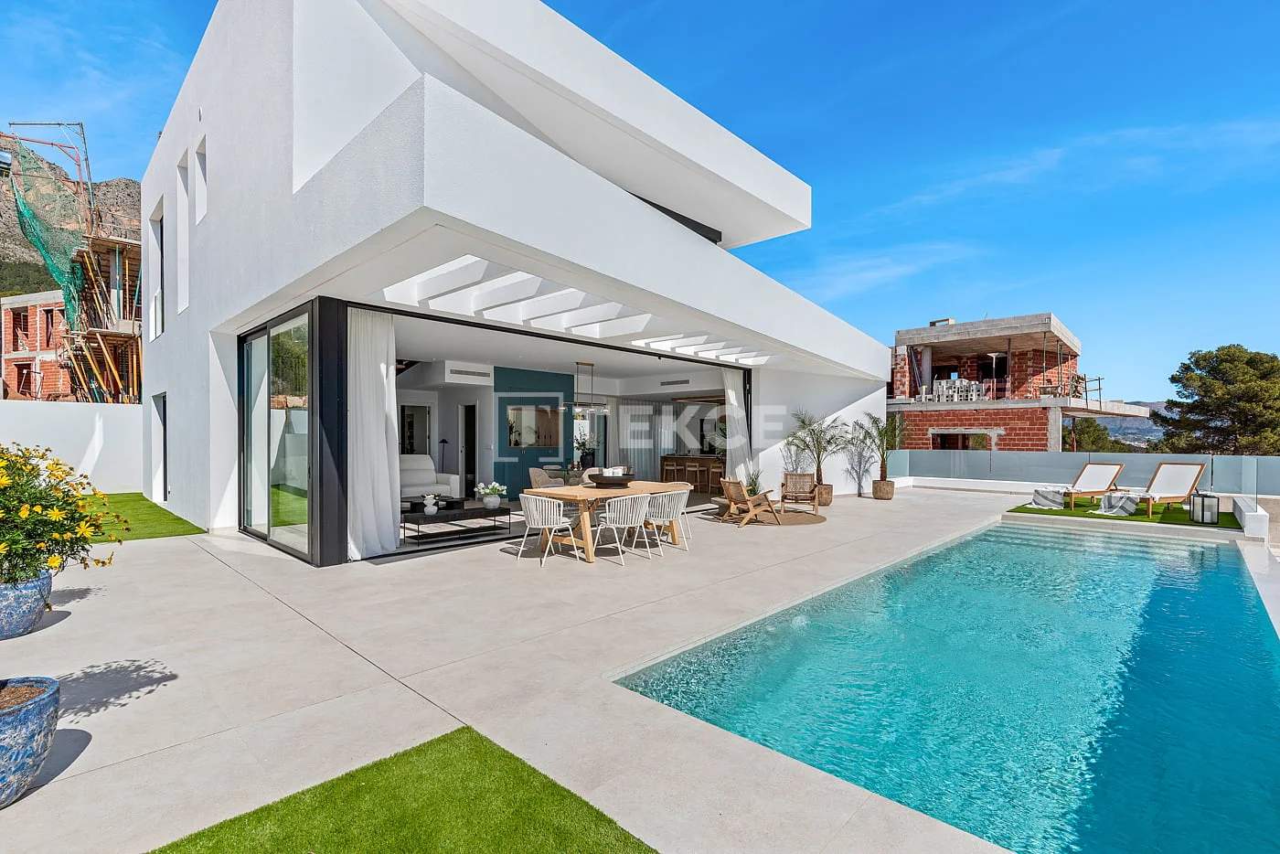 3-Bedroom Villa with Private Pool in Polop