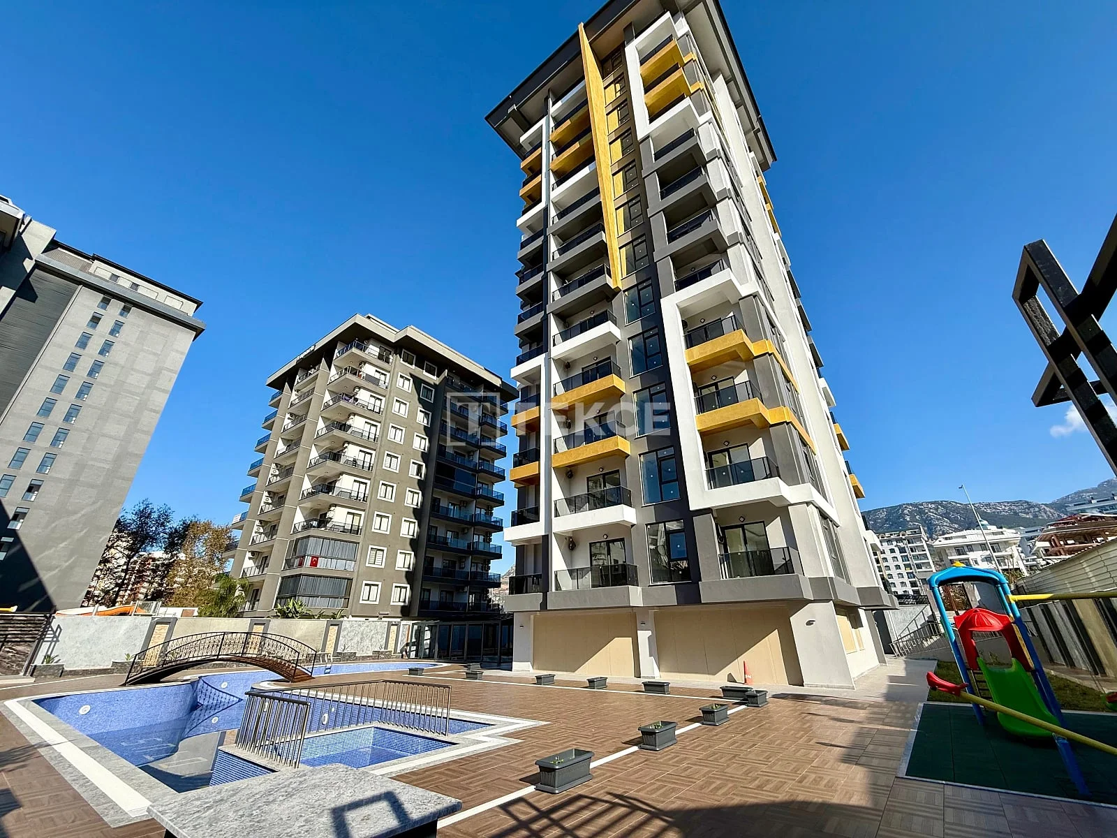 1-Bedroom Apartment with Sea View in Mahmutlar, Alanya, photo 3