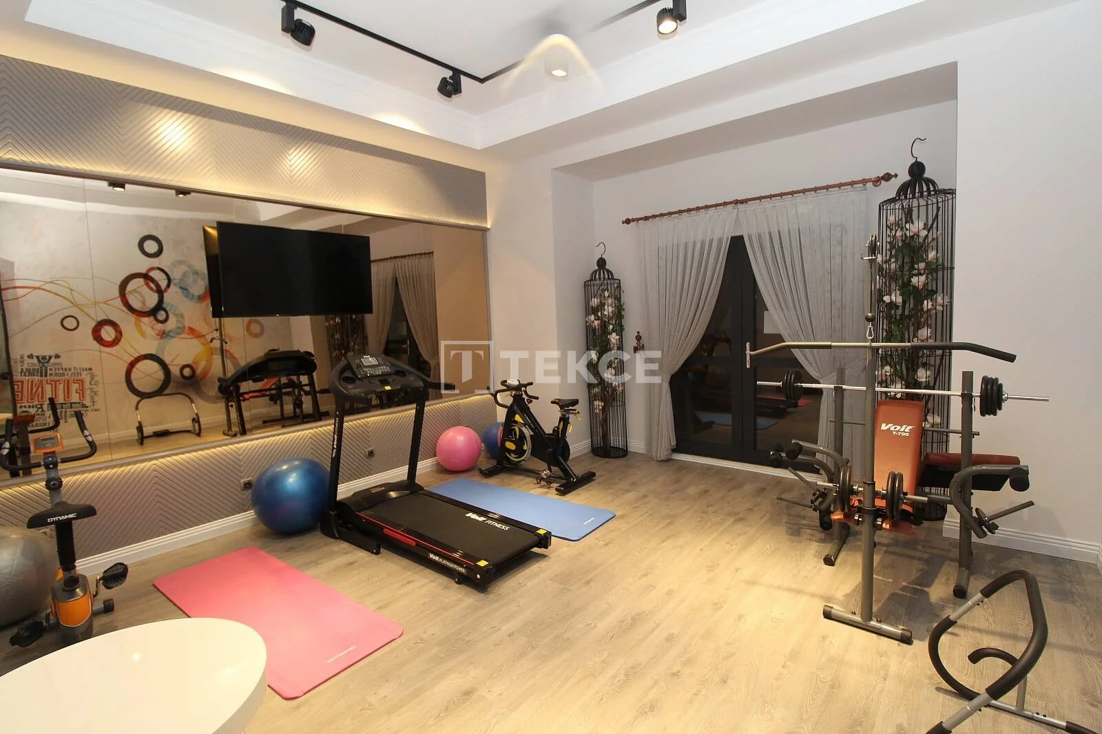 5-Bedroom Villa with Private Pool and Sea View in Buyukcekmece, Istanbul, photo 5