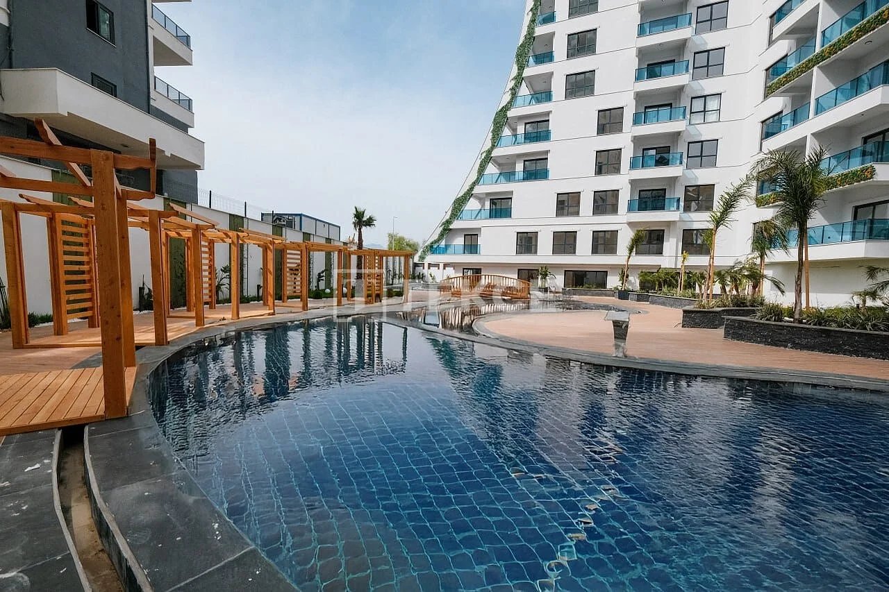1-Bedroom Apartment with Sea and City Views in Mahmutlar, Alanya