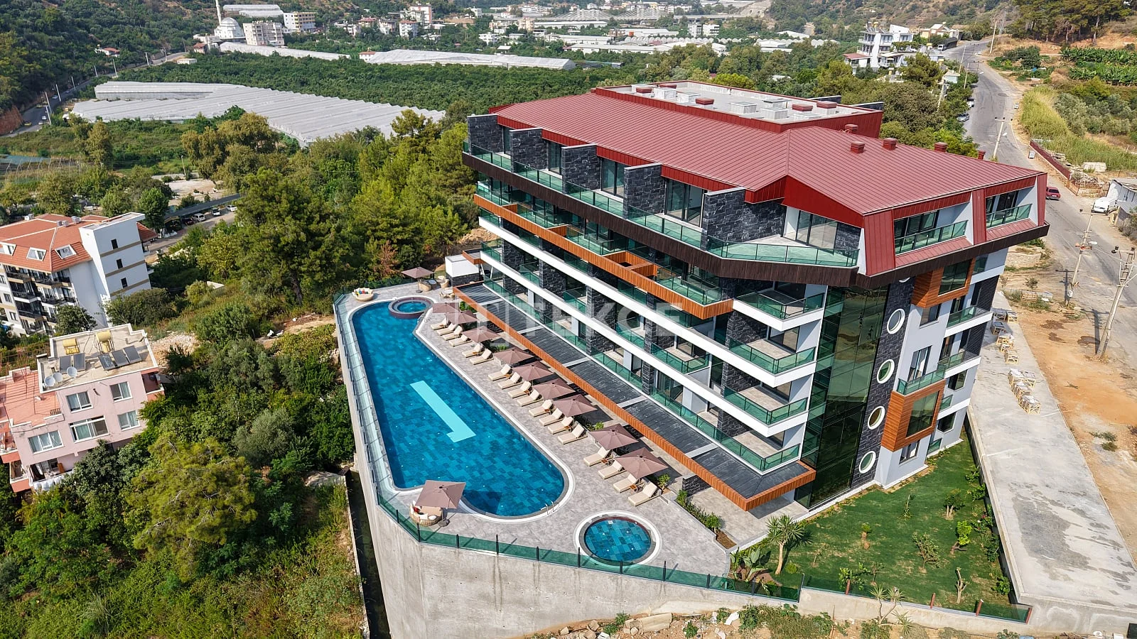 3-Bedroom Penthouse and Apartment with Sea View in Kestel, Alanya