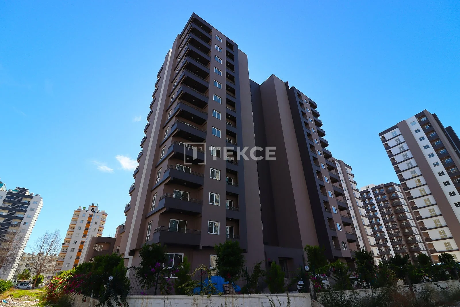 1-Bedroom Apartment with Sea View on the 12th Floor in Mersin, photo 2
