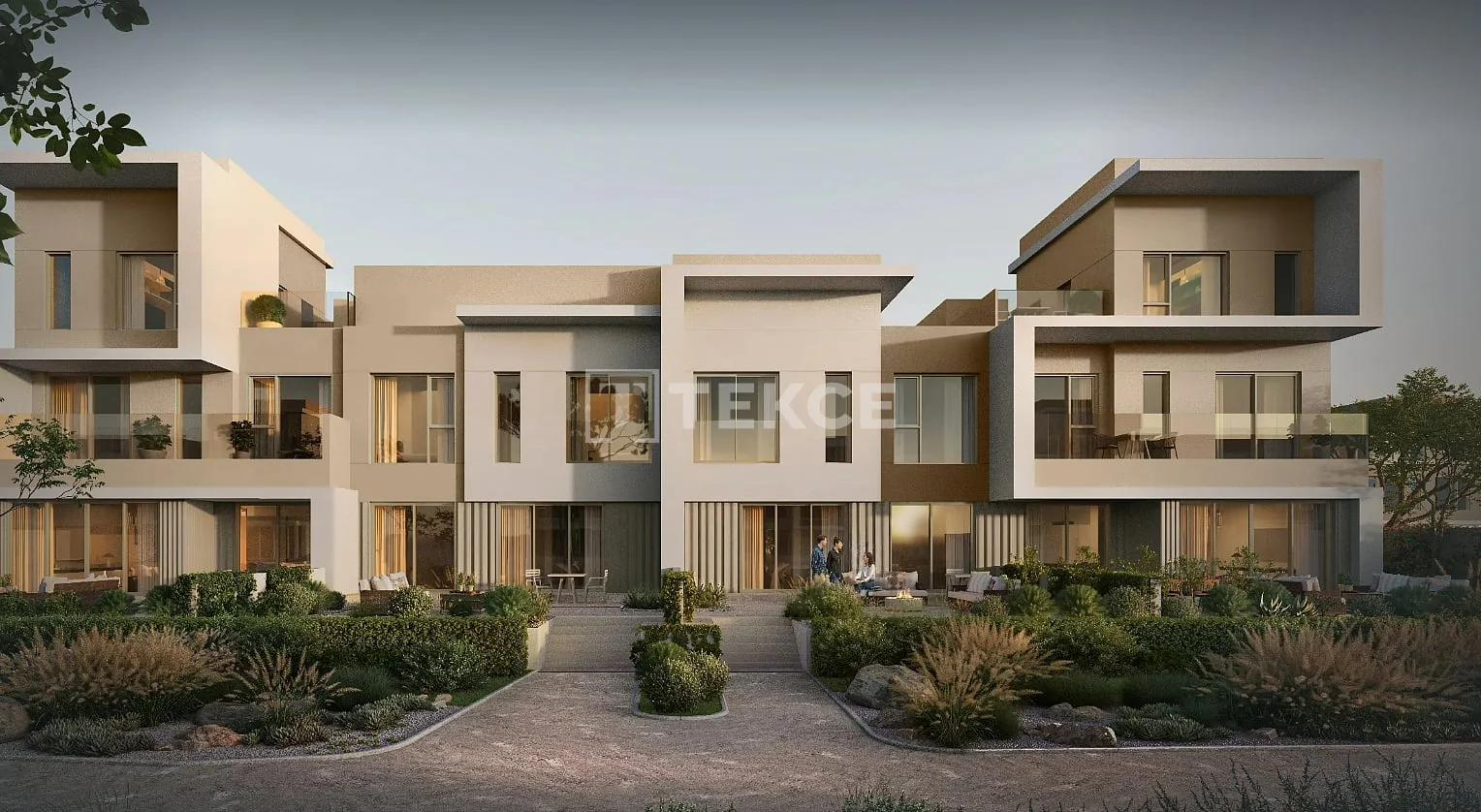 4-Bedroom Beachfront Villa with Private Pool in Abu Dhabi, photo 5