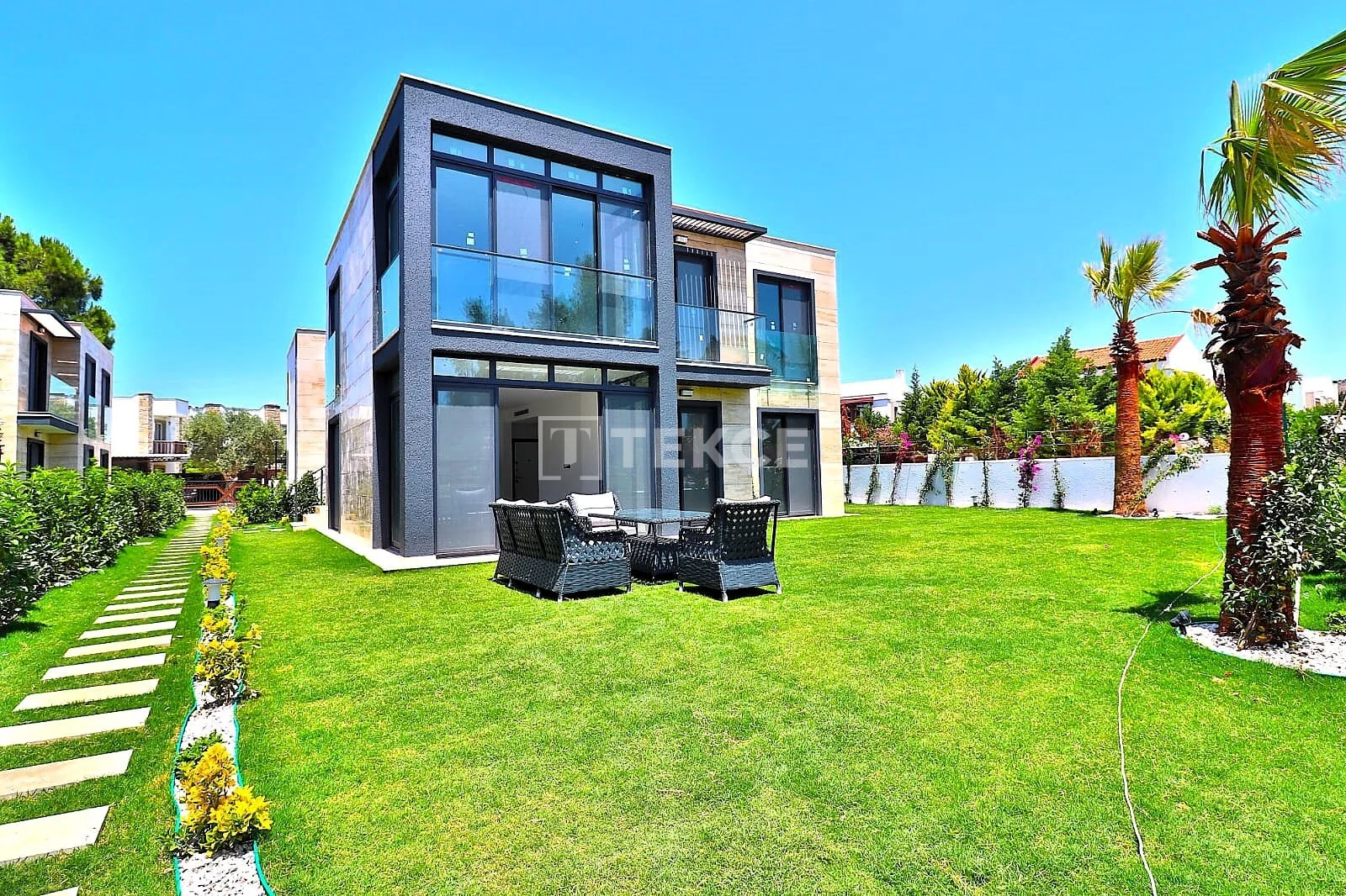 2-Bedroom Apartment with Private Garden in Bodrum, 500 m from the Beach, photo 4