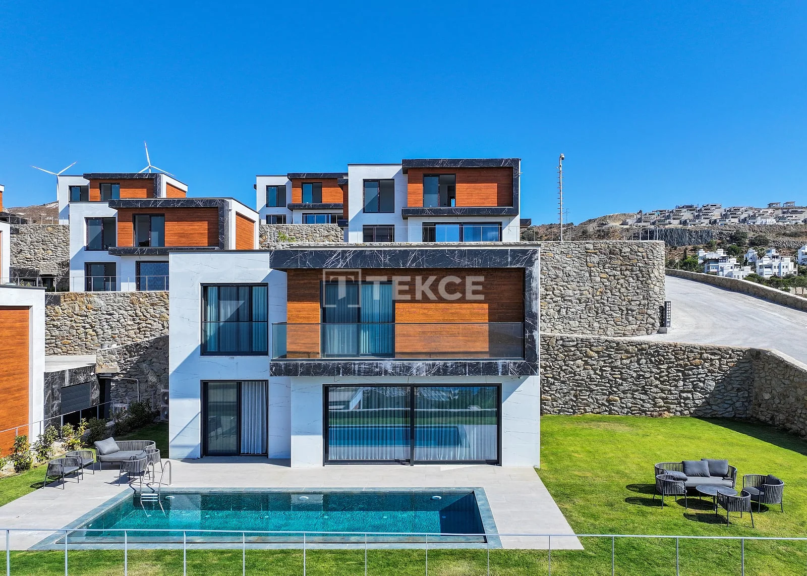 4-Bedroom Villa with Sea View in Yalikavak, photo 3