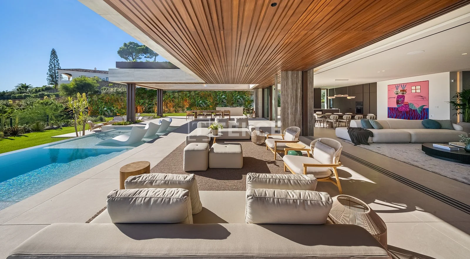6-Bedroom Villa with Sea and Mountain Views in Benavista, photo 4