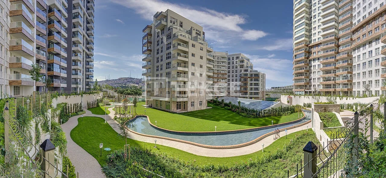 4-Bedroom Apartment with City and Nature Views in Cankaya, Ankara