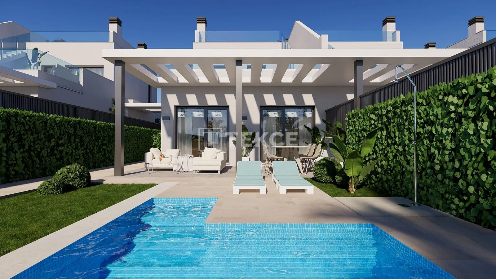 3-Bedroom Villa with Private Pool and Sea View in Los Alcazares, photo 2