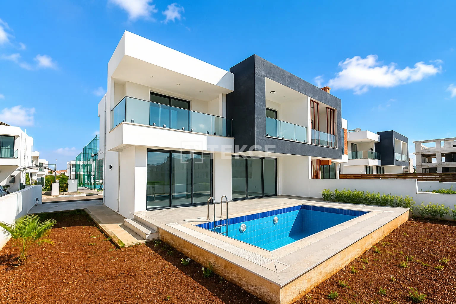 3-Bedroom Villa with Private Pool and Garden in Gazimagussa, photo 4
