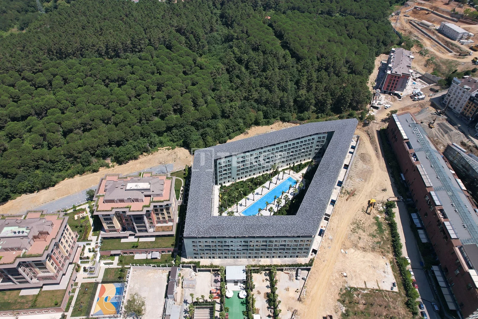 1-Bedroom Apartment with Nature View in Eyup, Istanbul, photo 4