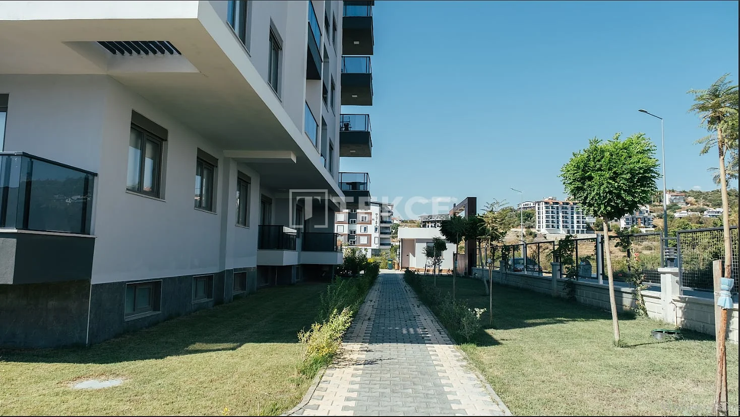 1-Bedroom Apartment with Balcony and Terrace in Gazipasa, photo 5