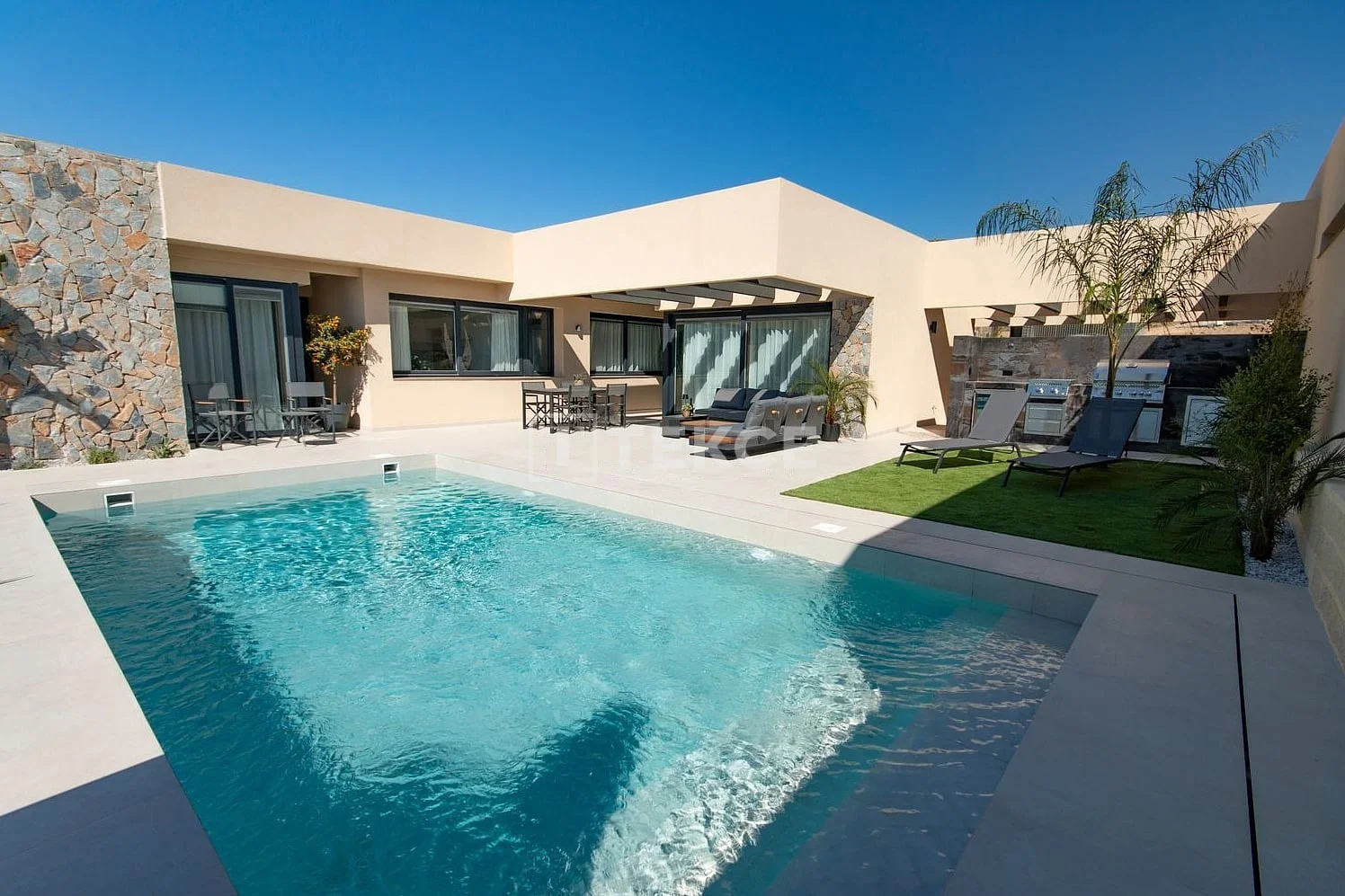 3-Bedroom Villa with Private Pool and Mountain Views in Murcia