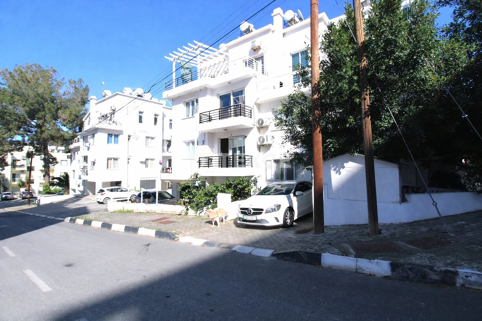 2-Bedroom Apartment with Garden in Kyrenia, photo 2