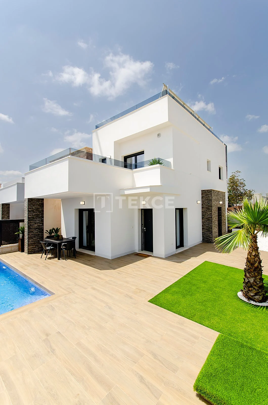 3-Bedroom Villa with Private Pool in Bigastro, photo 2