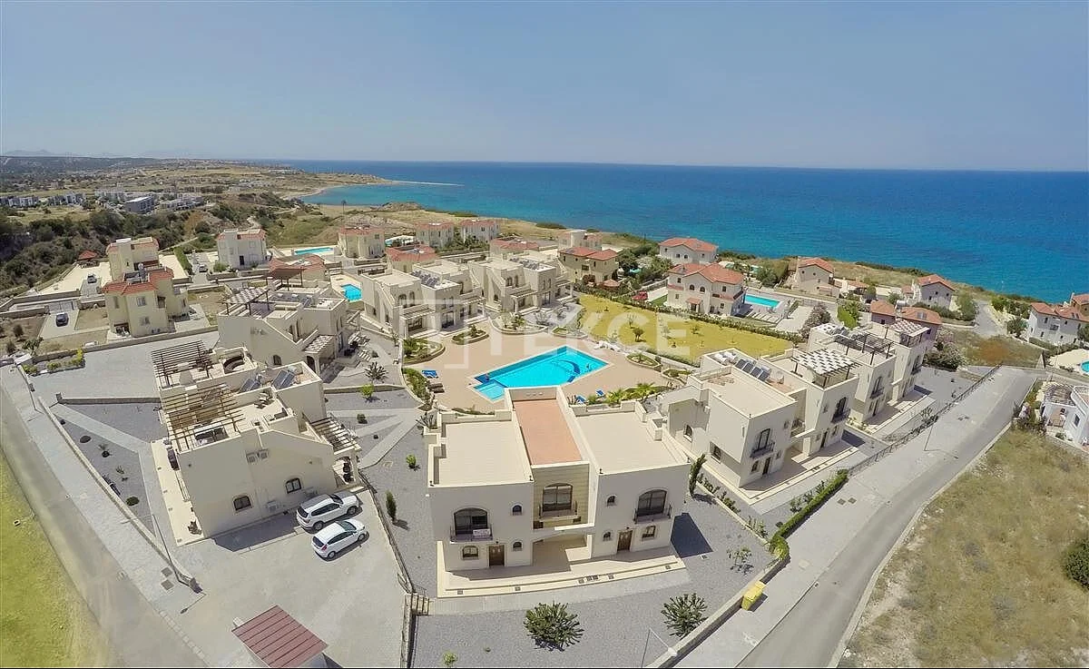 2-Bedroom Townhouse with Sea and Mountain Views in Kyrenia, photo 3