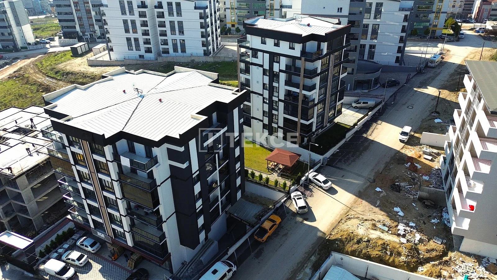 3-Bedroom Apartment in New Complex in Bursa, photo 2