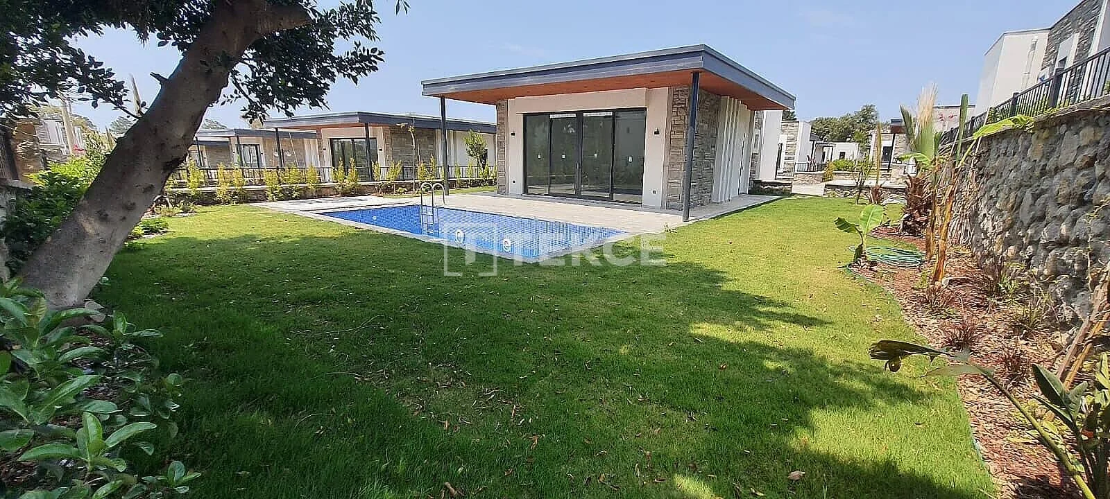 3-Bedroom Villa with Private Pool and Sea View in Bodrum, photo 2
