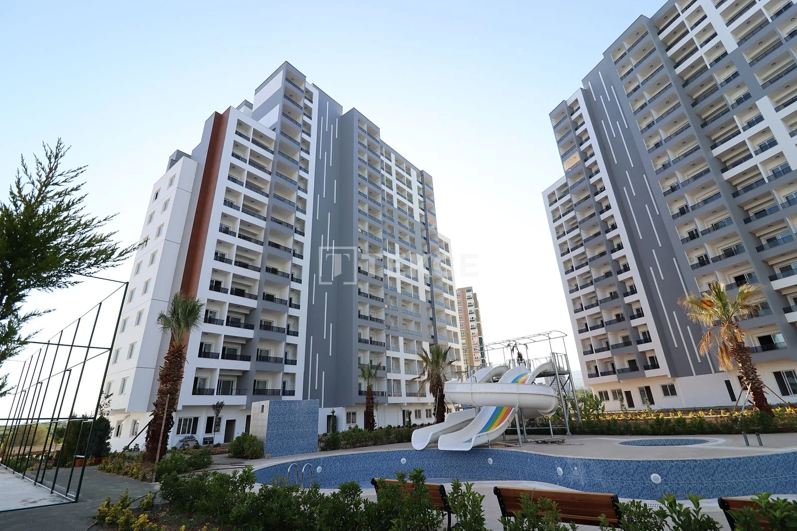 2-Bedroom Apartment with City View in Mersin, photo 2