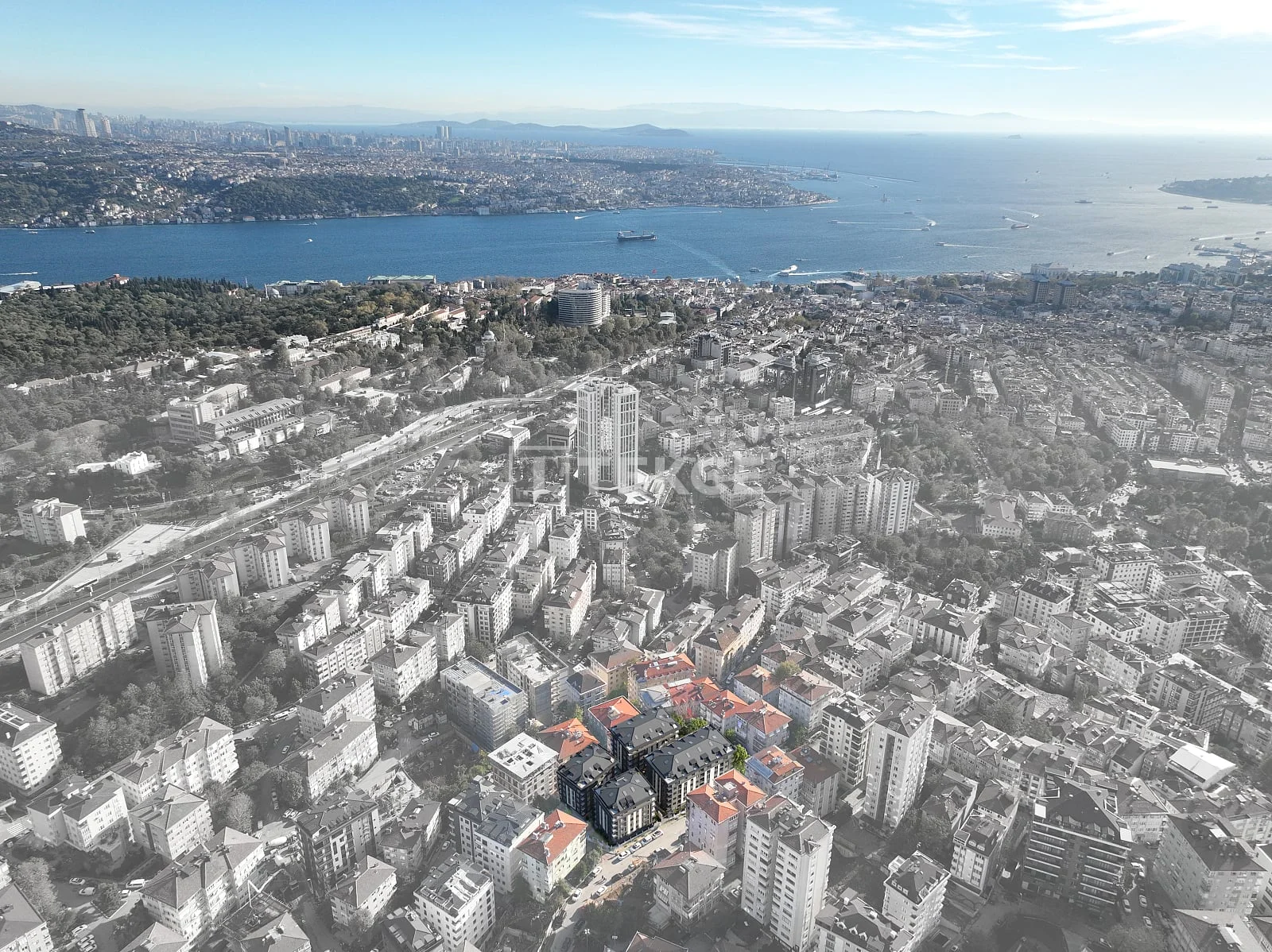 2-Bedroom Apartment with Bosphorus View in Besiktas, Istanbul, photo 2