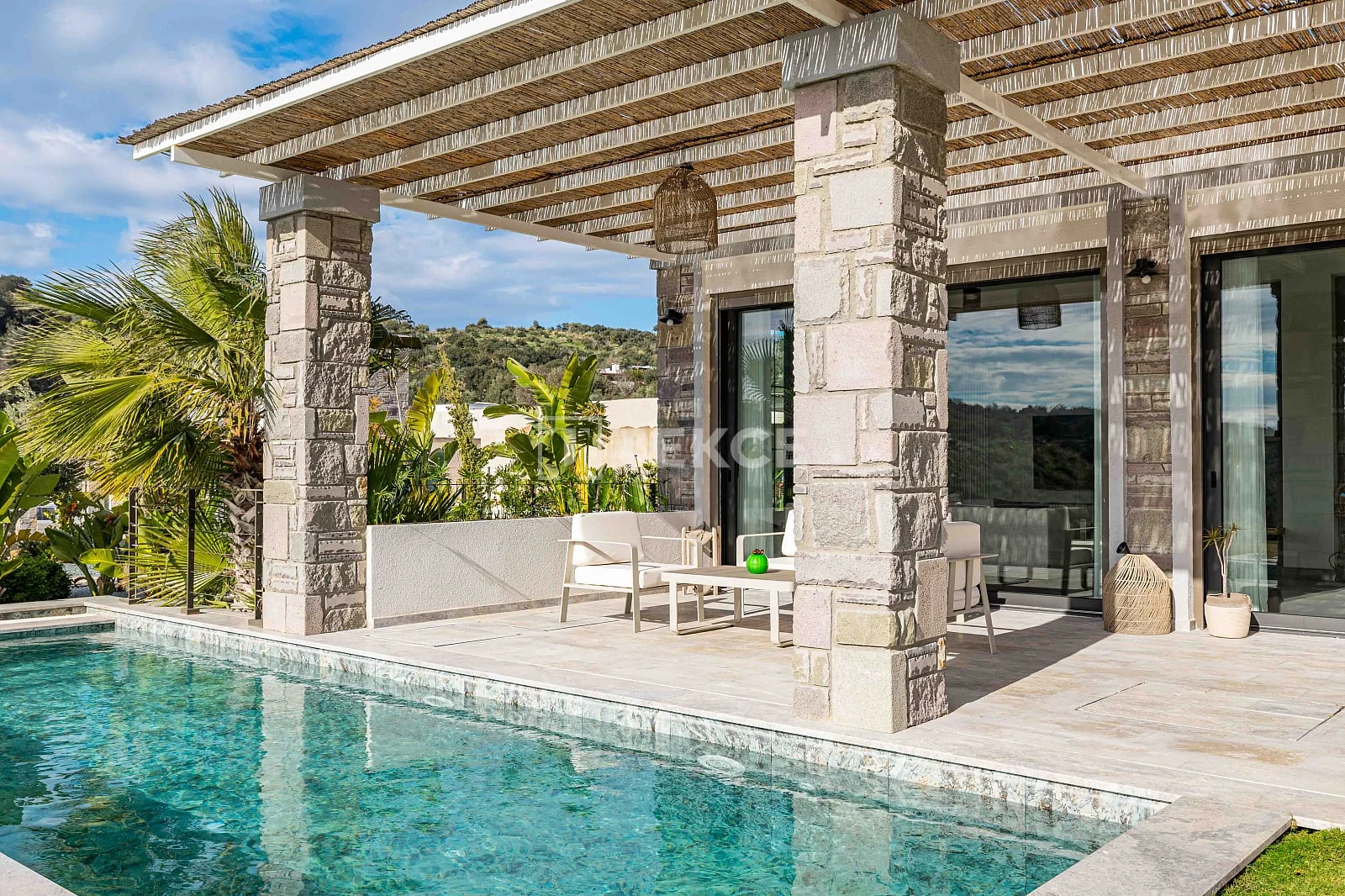 4-Bedroom Villa with Private Pool and Garden in Bodrum, photo 3