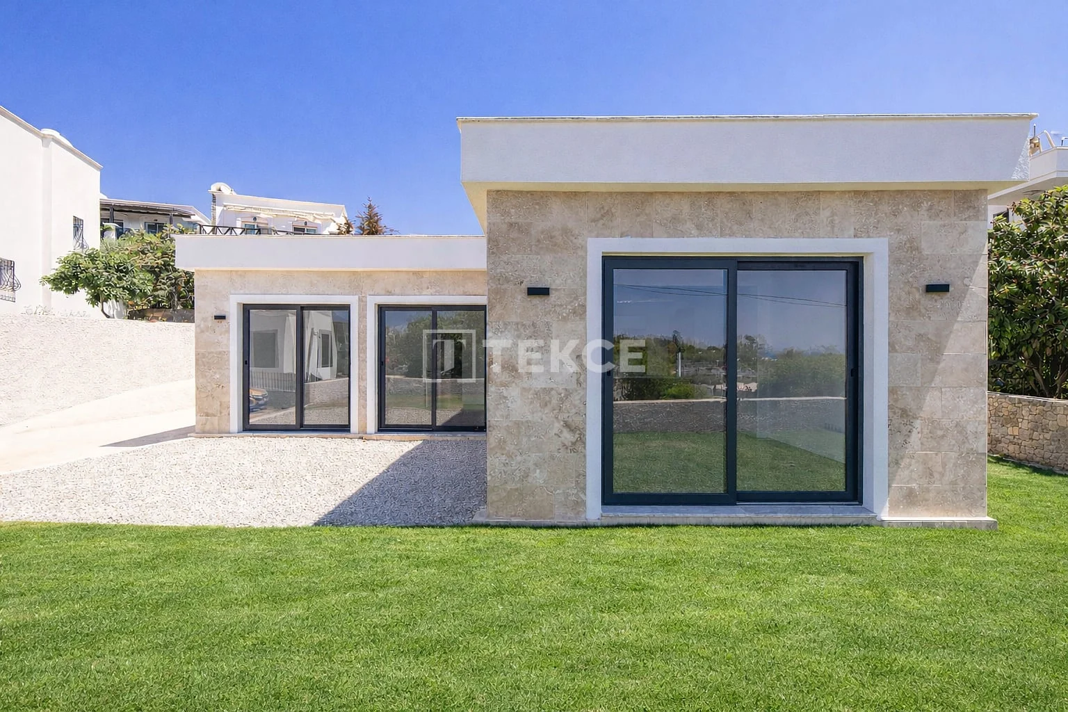 2-Bedroom Villa with Private Garden in Bodrum, photo 4