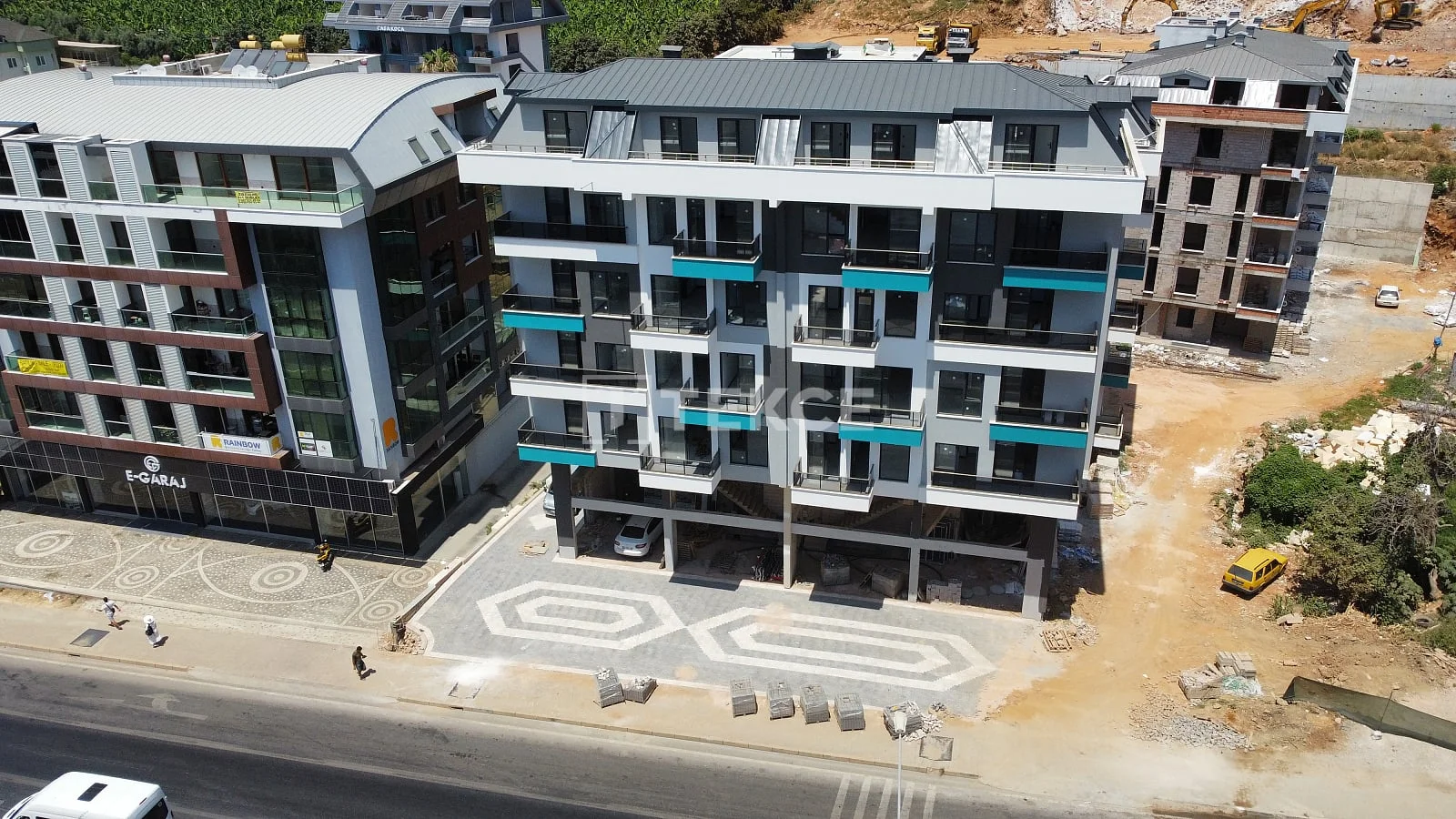 2-Bedroom Apartment with Balcony and Terrace in Alanya, photo 2
