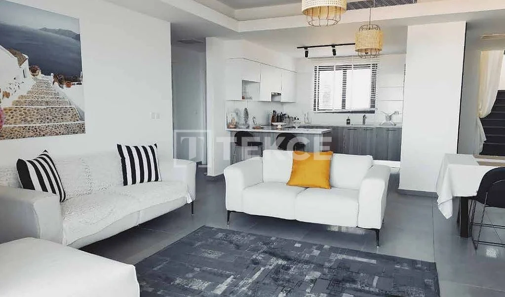 2-Bedroom Penthouse with Terrace and Sea View in Kyrenia, photo 4