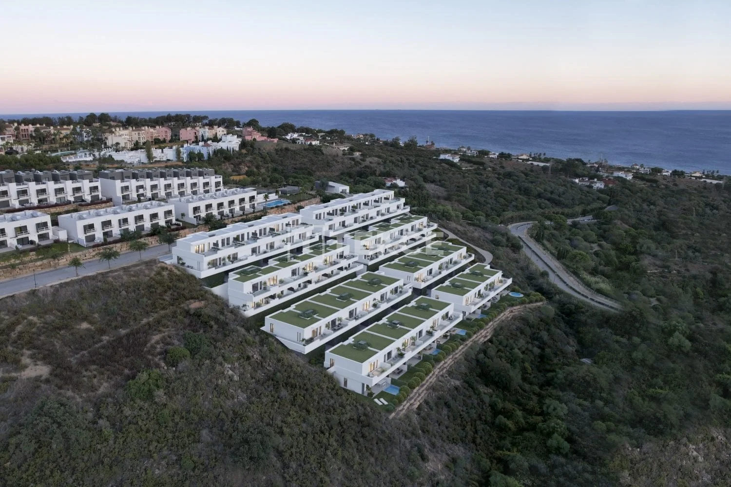 3-Bedroom Townhouse with Sea View in Manilva, Spain, photo 4