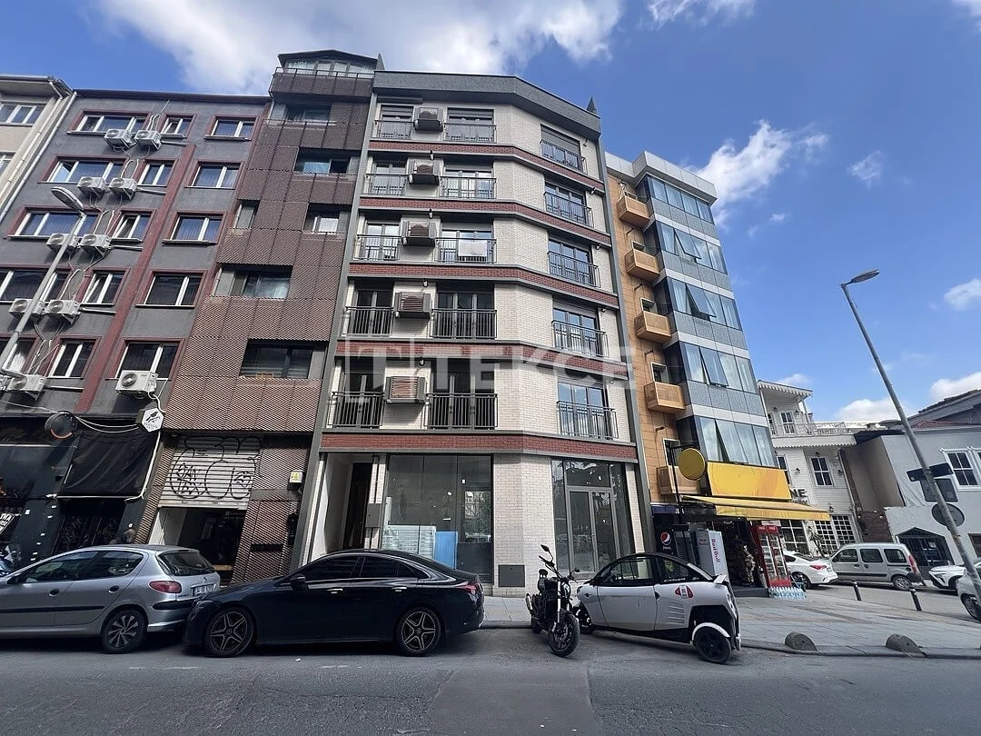 2-Bedroom Apartment with City View in Kadikoy, Istanbul, photo 2